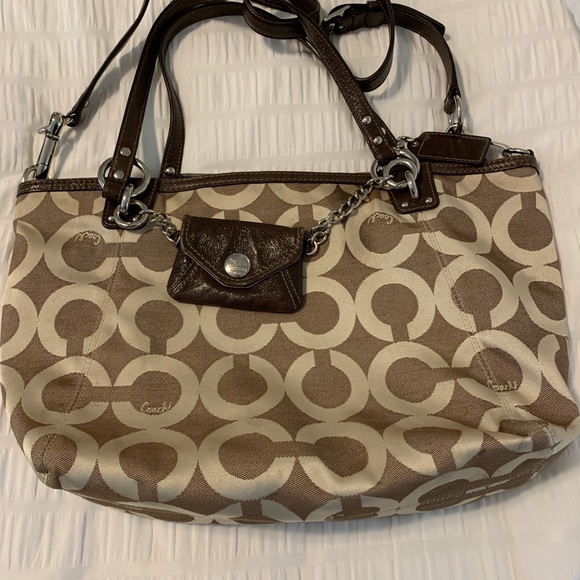 Coach Handbags - Coach Tote bag